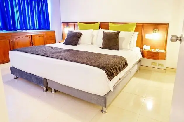 Deluxe Oda, 1 En Büyük (King) Boy Yatak