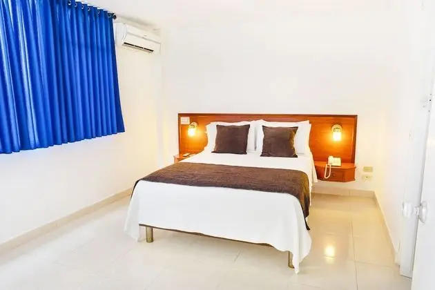 Junior Süit, 1 Büyük (Queen) Boy Yatak