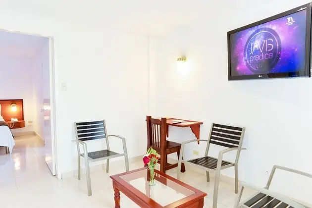 Junior Süit, 1 Büyük (Queen) Boy Yatak