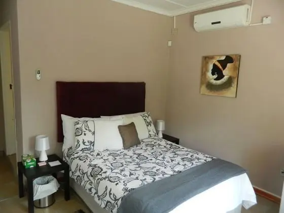 Comfort Tek Büyük Yataklı Oda, 1 Çift Kişilik Yatak, Bahçe Manzaralı