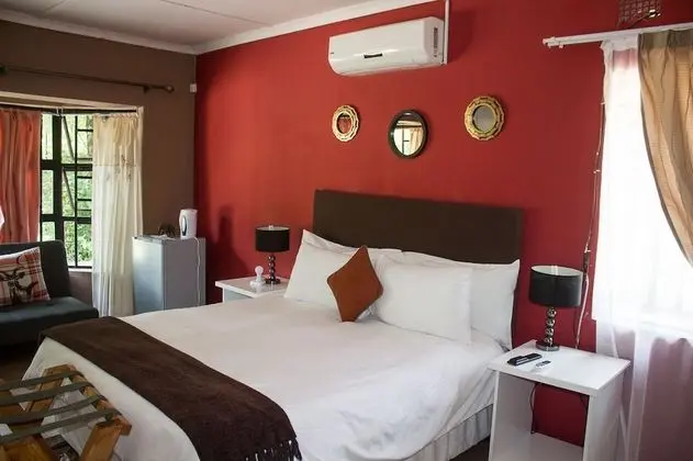 Deluxe Tek Büyük Yataklı Oda, Bahçe Manzaralı