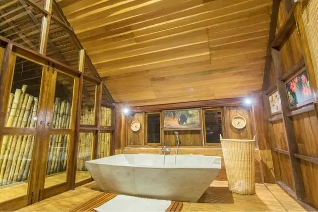 Luxury Tek Büyük Yataklı Oda
