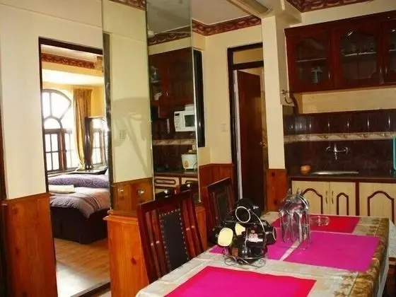 Deluxe Tek Büyük veya İki Ayrı Yataklı Oda, 2 Yatak Odası, Sigara İçilebilir, Mutfak