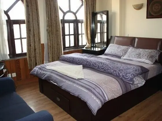Deluxe Tek Büyük veya İki Ayrı Yataklı Oda, 2 Yatak Odası, Sigara İçilebilir, Mutfak