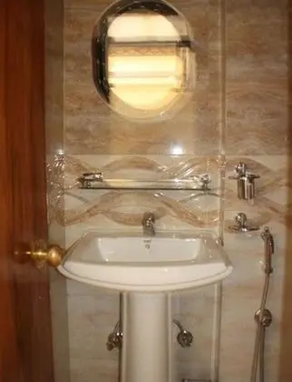 Deluxe Tek Büyük veya İki Ayrı Yataklı Oda, 2 Yatak Odası, Sigara İçilebilir, Mutfak