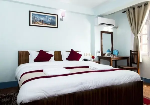 Deluxe Tek Büyük Yataklı Oda