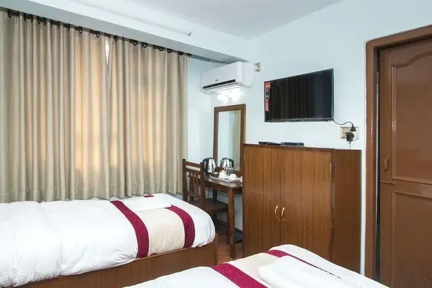 Deluxe Üç Kişilik Oda