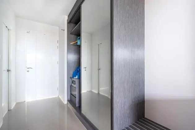 Deluxe Twin Room with Pool Access