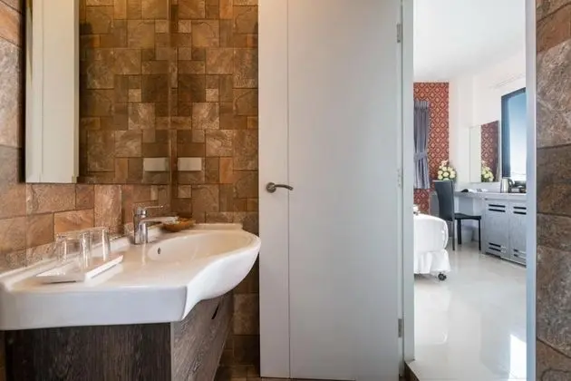 Grand Deluxe Room