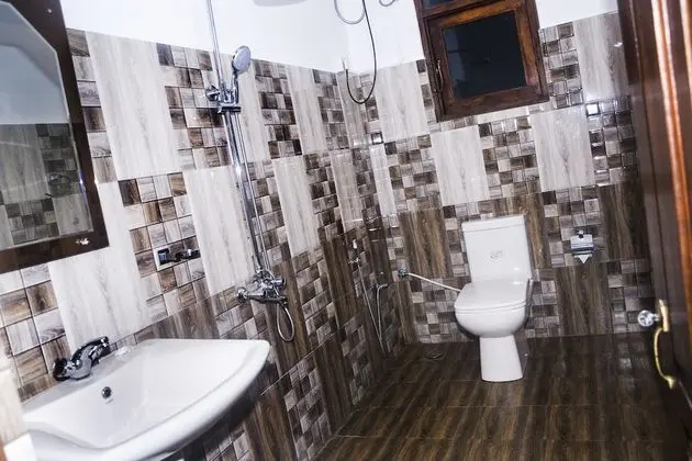 Deluxe Villa, Sigara İçilmez