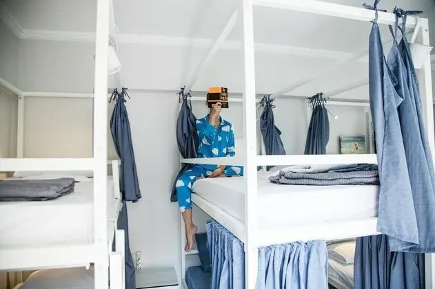 Standard Ortak Ranzalı Oda, Ortak Banyo