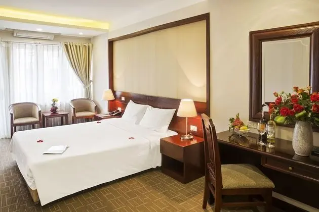Deluxe Tek Büyük veya İki Ayrı Yataklı Oda, 1 Yatak Odası, Şehir Manzaralı