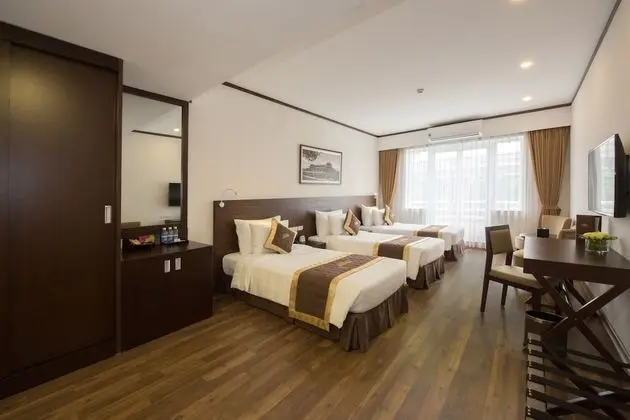 Deluxe Üç Kişilik Oda, 1 Yatak Odası, Şehir Manzaralı
