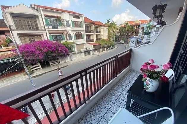 Deluxe Tek Büyük Yataklı Oda, Balkon