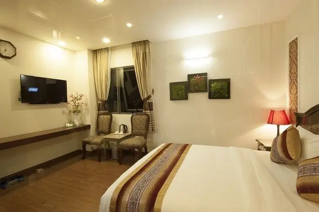 Deluxe Tek Büyük veya İki Ayrı Yataklı Oda