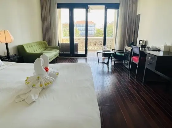 Deluxe Tek Büyük Yataklı Oda, Nehir Manzaralı