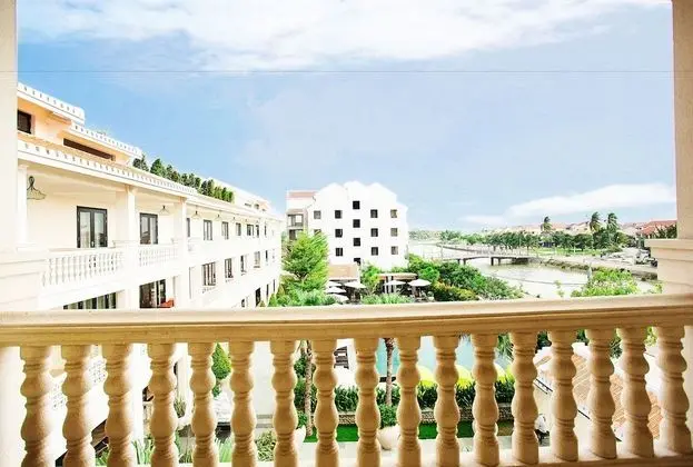 Deluxe Tek Büyük Yataklı Oda, Nehir Manzaralı