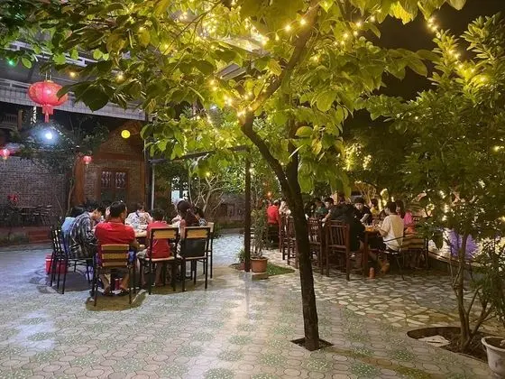 Deluxe Dört Kişilik Oda, 1 Yatak Odası, Bahçe Manzaralı, Avlu