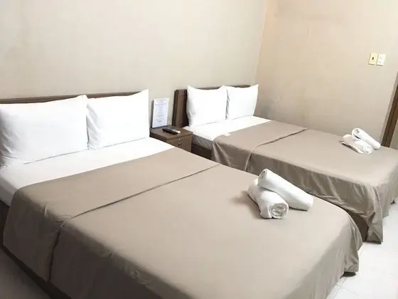 Üç Kişilik Oda