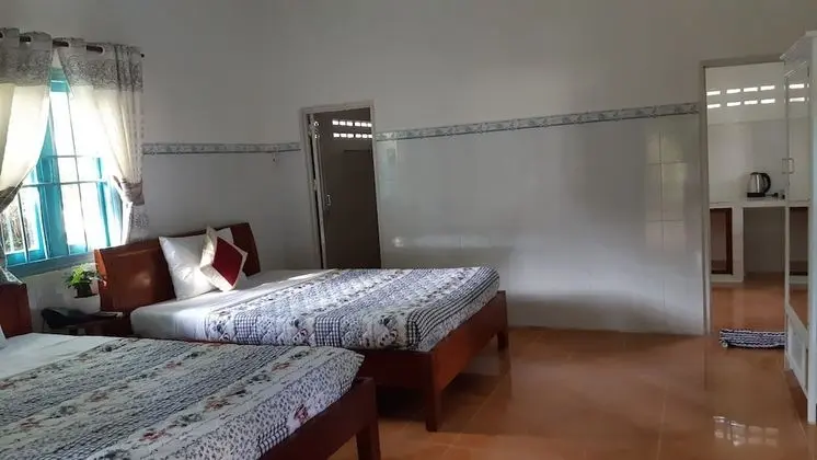Üç Kişilik Oda