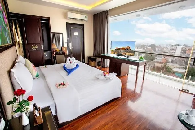 Süit, Balkon, Şehir Manzaralı
