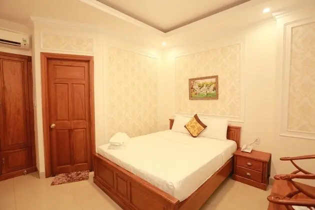 Standard Tek Büyük Yataklı Oda (No Window)