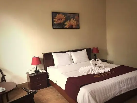 Deluxe Tek Büyük Yataklı Oda