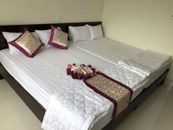 Üç Kişilik Oda, Şehir Manzaralı