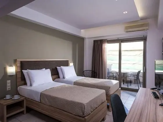 Deluxe Beach Double or Twin Room, Second Floor