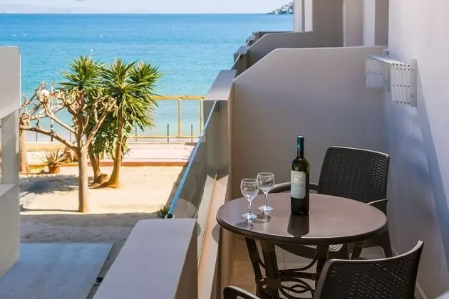 Deluxe Beach Double or Twin Room, Second Floor