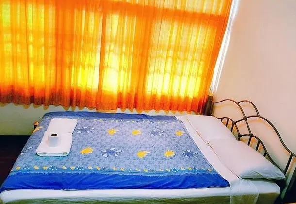 Standard Tek Büyük Yataklı Oda, Ortak Banyo