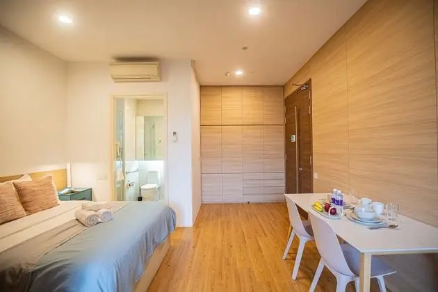 Deluxe 1 Bedroom Apartment