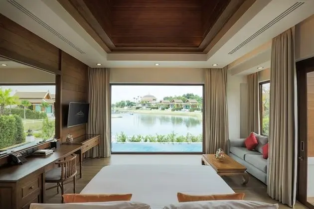 Luxury Tek Büyük Yataklı Oda