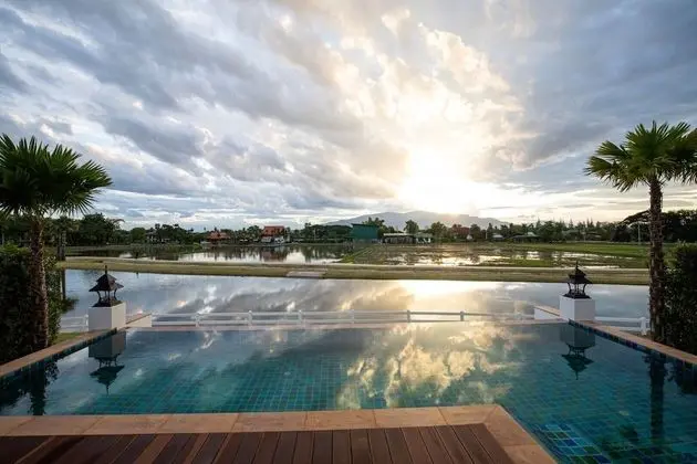 Luxury Tek Büyük Yataklı Oda