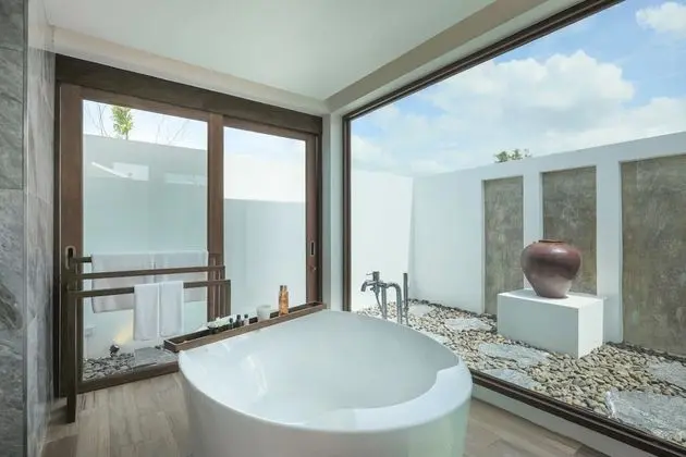 Luxury Tek Büyük Yataklı Oda