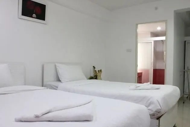 Twin Room with Balcony