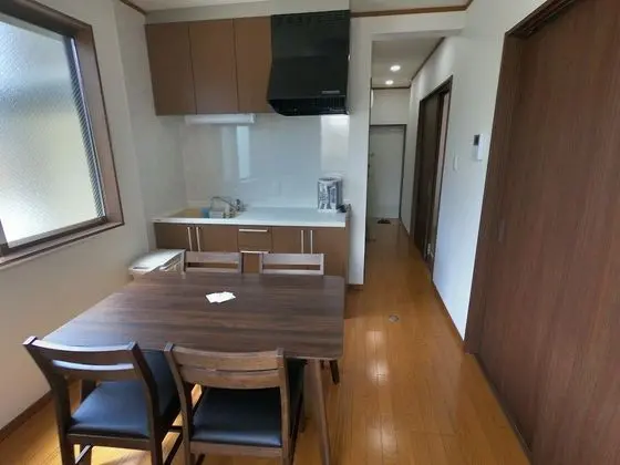 Basic Apart Daire, Şehir Manzaralı