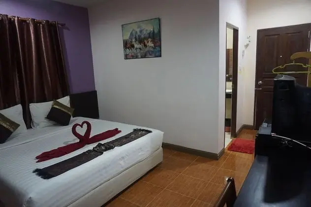 Standard Tek Büyük Yataklı Oda
