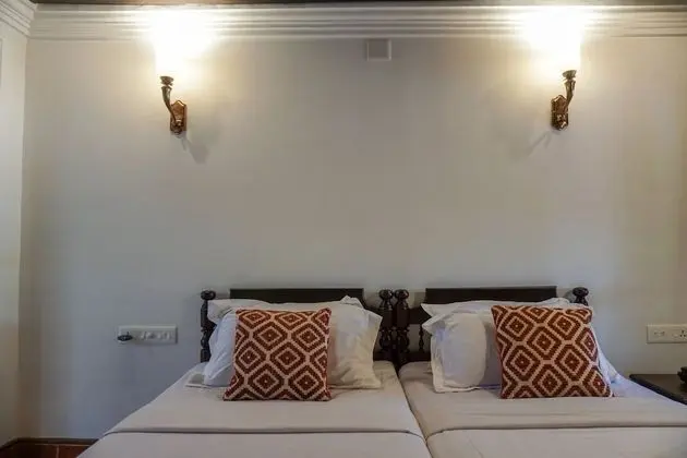 Deluxe Tek Büyük veya İki Ayrı Yataklı Oda, Balkon