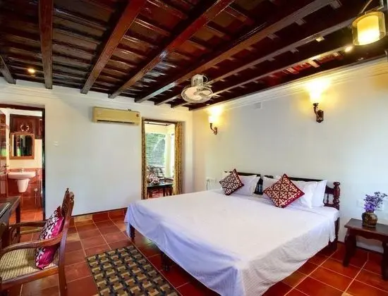 Superior Tek Büyük Yataklı Oda