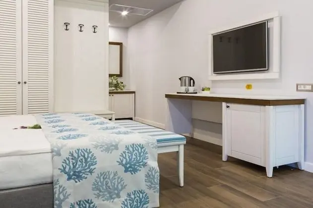 Superior Tek Büyük Yataklı Oda, Deniz Manzaralı