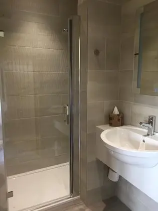 Superior Tek Büyük Yataklı Oda, Banyolu/Duşlu