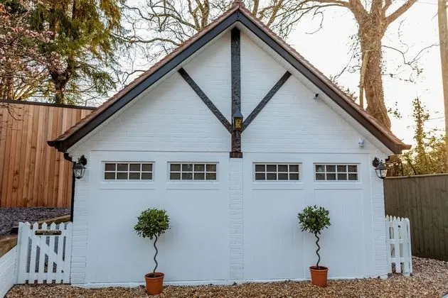 Deluxe Süit, Banyolu/Duşlu, Bahçe Manzaralı (Coach House)