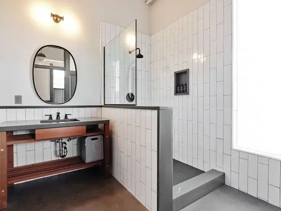 Signature Oda, 1 En Büyük (King) Boy Yatak, Dağ Manzaralı, Köşe