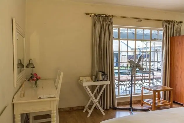 Luxury Oda, 1 En Büyük (King) Boy Yatak, Havuz Manzaralı, Havuz Kenarı