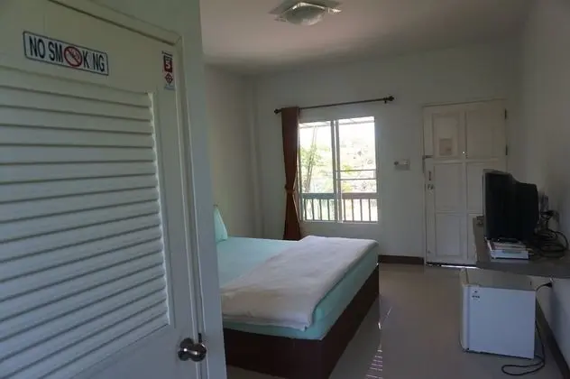 Standard King Bed