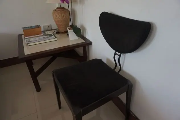 Standard King Bed