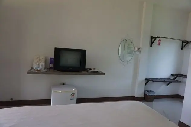 Standard King Bed