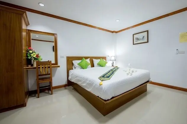 Standard King Room