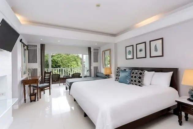 Family Connecting Deluxe Terrace